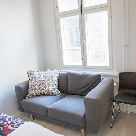 Iso Roobertinkatu For Four Persons Super Location Like New In * Helsinki